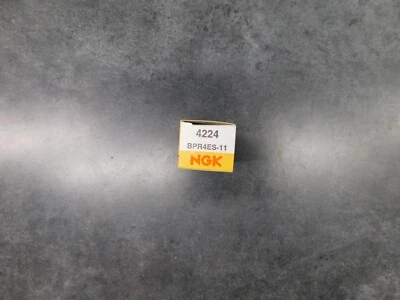 Vela de ignição NGK BPR4ES-11 2330 - Imagem 1 de 3