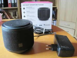 Smart Speaker Telekom, Magenta, mit Sprachassistent, schwarz, Alexa,  Spotify - Bild 1 von 3