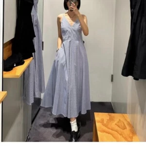 Vestido camisola a rayas línea A Cos para mujer - Imagen 1 de 11