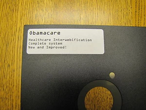 "Disquete vintage de 8" Obamacare intertebificación de atención médica, ¡una gran broma! - Imagen 1 de 5