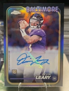 Devin Leary 2024 Topps Chrome Rookie Autographs #RA-DLE (AU, RC) - Bild 1 von 2