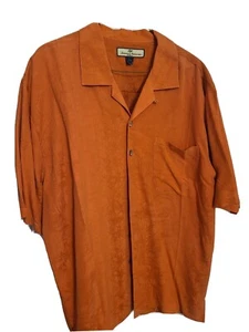 Tommy Bahama Hawaiian floral men’s Shirt M - 100% Silk - Salmon Color - Picture 1 of 3