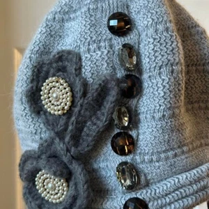 Mary Kay Women’s Angora Grey Knitted Vintage Hat Handmade Elegance stone bottons - Picture 1 of 5