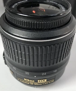 Nikon AF-S DX VR NIKKOR 18-55mm f/3.5-5.6G Zoom Lens -used - Picture 1 of 6