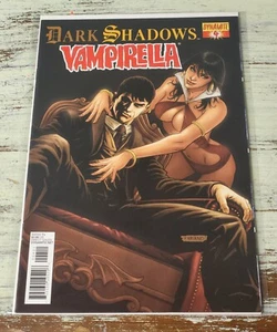 NM Dark Shadows / Vampirella #4 (2012)  Dynamite Comic Book - Picture 1 of 1