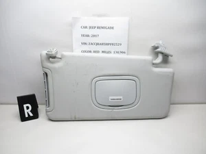 2016-2018 JEEP RENEGADE Right Sun Visor 6EL56MS7AA OEM - Foto 1 di 5