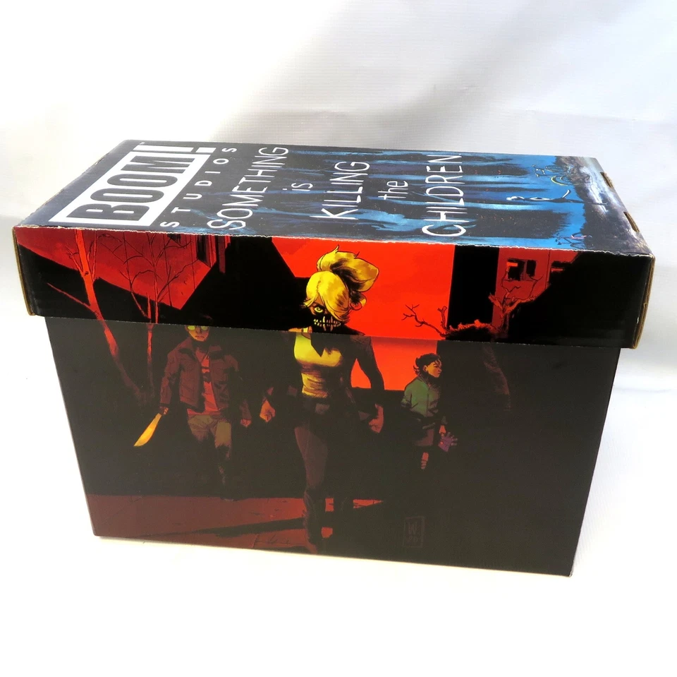 SOMETHING IS KILLING THE CHILDREN 印花漫画短盒存储 15 英寸 x 8 x 12 — 第 1/1 张图片