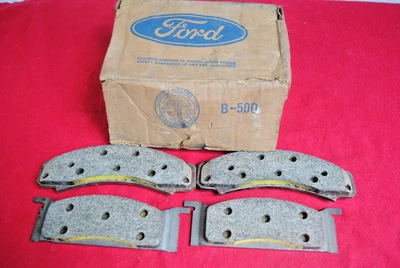 68 69 70 71 72 73 MUSTANG TORINO NOS FORD FRONT DISC BRAKE PADS D0OZ 2001 A - Image 1 of 2