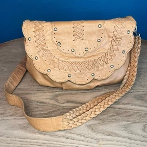 Bali ELF Handtasche handgefertigt Leder Boho Crossbody geflochtener Riemen Nieten - Bild 1 von 12
