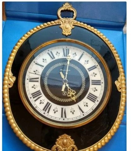 Watch wall clock Amber Yantar WATCH WALL CLOCK USSR Soviet Vintage Soviet Rare Cover
