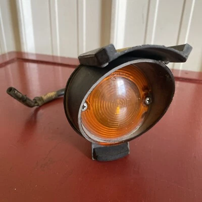 MONTAJE DE LUZ DE ESTACIONAMIENTO PARA DODGE CORONET 1968 ORIGINAL Foto 1 de 4