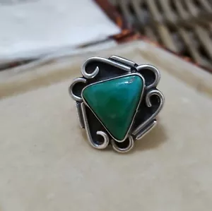 Anello vintage in argento sterling 925, turchese naturale, misura H 1/2 misura USA 4 - Foto 1 di 6