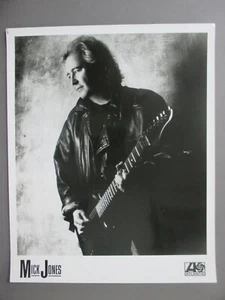 Mick Jones black & white 8 X 10 glossy promo photo Foreigner ! - Picture 1 of 1