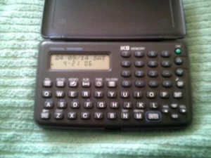 TEXET ELECTRONIC ORGANISERDB-80Q 1KB SPEICHER 10 SONDERFUNKTIONEN DATENMEMO NEU - Bild 1 von 6