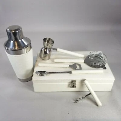 Juego de herramientas de barra en caja GLOBAL VIEWS - cuero blanco/acero inoxidable Foto 1 de 4