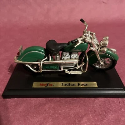 Maisto Motorrad Indian Four 1:18 Standmodell - Bild 1 von 4