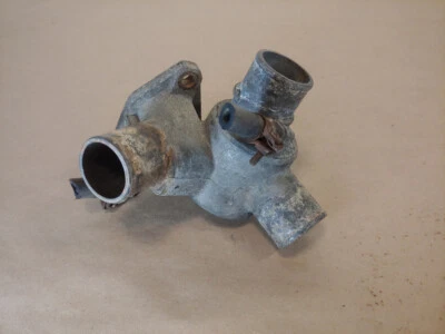 Carcasa termostato original Fiat 128 Savara OEM Foto 1 de 4