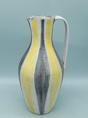 Keramik Midcentury Vase Henkelvase Krug 25,5 cm hoch gelb grau 1950er Jahre - Bild 1 von 4