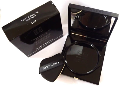 Givenchy Teint Couture Cushion Portable Fluid Foundation No. W208 - Bild 1 von 2