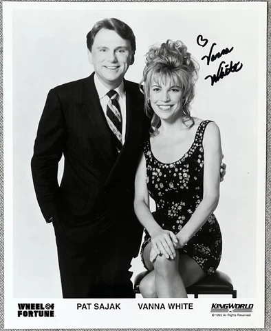 Vanna White Signed In Person 8x10 B&W Press Photo - Wheel of Fortune, RARE Cover