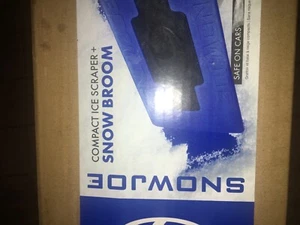 Snow joe snow broom - Picture 1 of 3