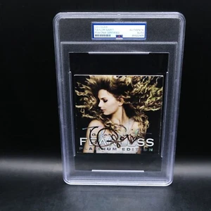 Taylor Swift signed Fearless Platinum Edition Autogramm CD Cover PSA/DNA - Bild 1 von 2