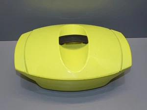 -ANCIENNE COCOTTE LE CREUSET DESIGN RAYMOND LOEWY FONTE EMAILLEE JAUNE  D - Foto 1 di 19