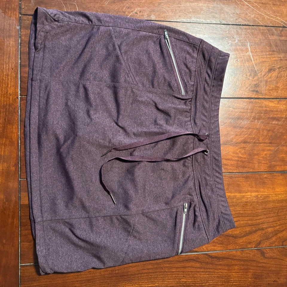 Falda deportiva Tangerine para mujer ciruela brezo con pantalones cortos incorporados talla M Foto 1 de 4