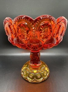 "Cuenco de compota rojo de vidrio L E Smith ámbar luna y estrellas borde festoneado 6""" - Imagen 1 de 13