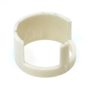 23-806922 Thermostat Housing Sleeve holder housing Mercruiser 4.3 5.0 5.7 7.4 - Imagen 1 de 4