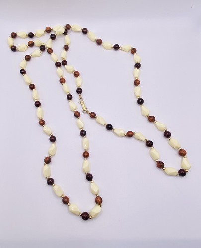 OFF WHITE Collana di perle lunghe marrone bianco sporco 46" vintage made in Hong Kong