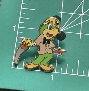 Disney Jose The Parrot Colorado Springs Under Construction Trading Lapel Pin - Picture 1 of 3
