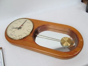Vintage Retro Bulova Wall Clock w/ Mirror + Pendulum (Parts Repair) Modern - Picture 1 of 3