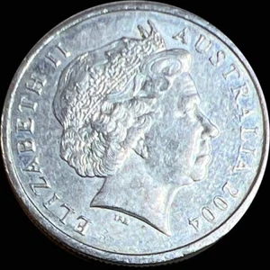 Queen Elizabeth 2004 Australia 5 Cents KM#401 AU/BU C400 - Picture 1 of 2