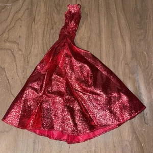 Barbie Doll Outfit Holiday 2017 Ball Gown Red Metallic Tinsel Dress - Picture 1 of 4