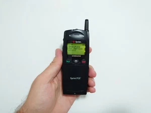 Rare Samsung SCH 2000 SPRINT PCN Mobile Phone Vintage Flip Collectors Item - Picture 1 of 16