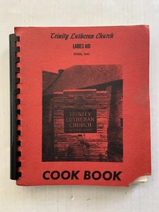 Hinton IA 1970 Ladies Aid Trinity Lutheran Church Iowa Community Cookbook Recipe - Picture 1 of 3