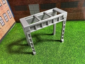 HO Scale Four Sided Narrow Trestle Platform for Elevated Train Solid Girder Side - Picture 1 of 4