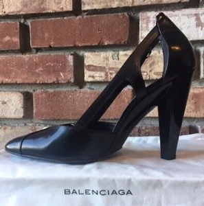 NEW AUTHENTIC BALENCIAGA BLACK SHOES / HEELS 40 / 9.5 NIB - Bought in ITALY - Picture 1 of 2
