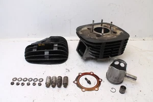 1977 Yamaha DT250 Cylinder Head Jug Piston 77 DT250D 70mm - Foto 1 di 24
