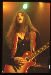Thin Lizzy Scott Gorman playing guitar in concert Original 35mm Transparency  - Picture 1 of 1