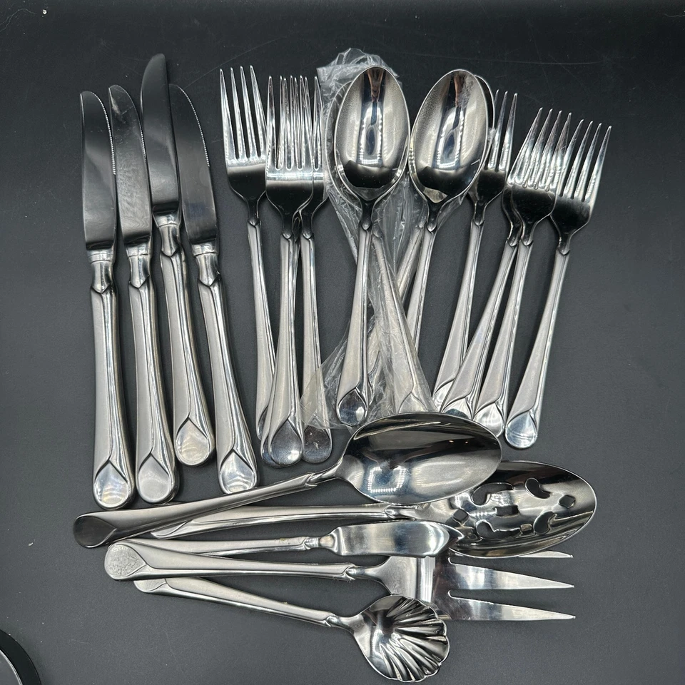 Zwilling J.A. Juegos de cubiertos esmerilados de acero inoxidable Henckels Provence 18/10 a tu elección Foto 1 de 4