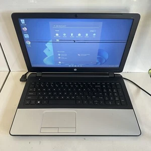 HP 355 G2 15.6” AMD A8 4GB RAM 500GB HDD Windows 11 - Defective LCD - Afbeelding 1 van 13