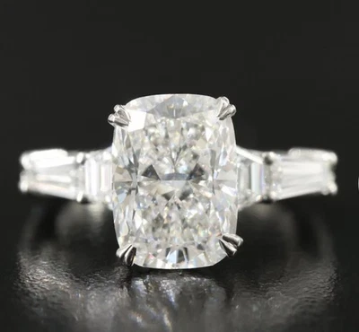 Anillo de platino de diamantes cultivados en laboratorio de 5,48 CTW con informe IGI tamaño 6,50 tasado: $11K Foto 1 de 4