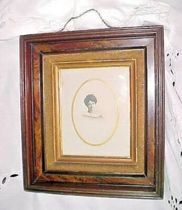  Antique Victorian WOOD Frame WONDERFUL OLD PHOTO Beautiful LADY w chain hanger - Picture 1 of 12