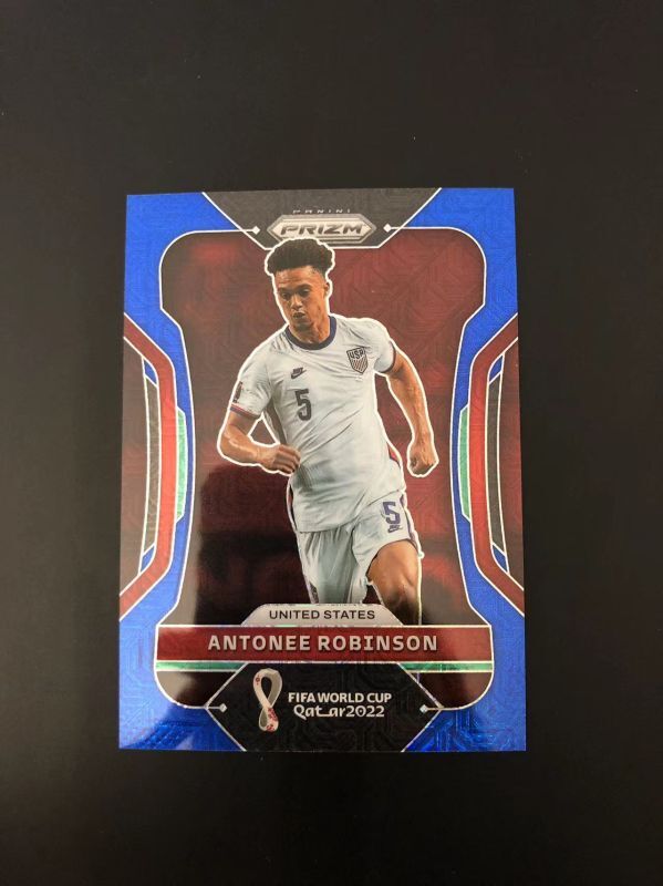 2022 Panini world cup Prizm Antonee Robinson Blue Mojo 2/75 USA Fulham #199