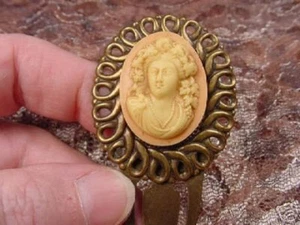 (CBS59-1) Victorian LADY peach CAMEO BOOKMARK book mark BRASS bookmark books - Picture 1 of 1