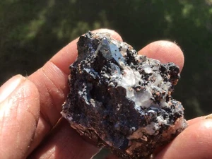 Mangano Vesuvianite, Sth Africa - Picture 1 of 8