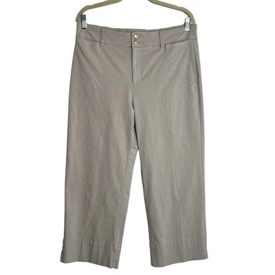 Pantalones cortos Chicos para mujer 2 (US 12) beige pierna recta elástico mezcla de rayón Foto 1 de 4