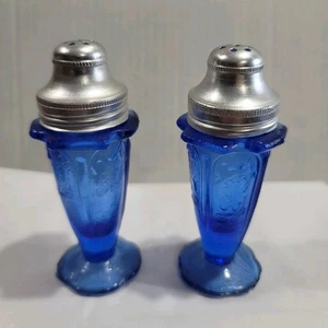 Vintage Jeannette Colbalt Blue Cherry Blossom Salt & Pepper Shakers - Picture 1 of 5